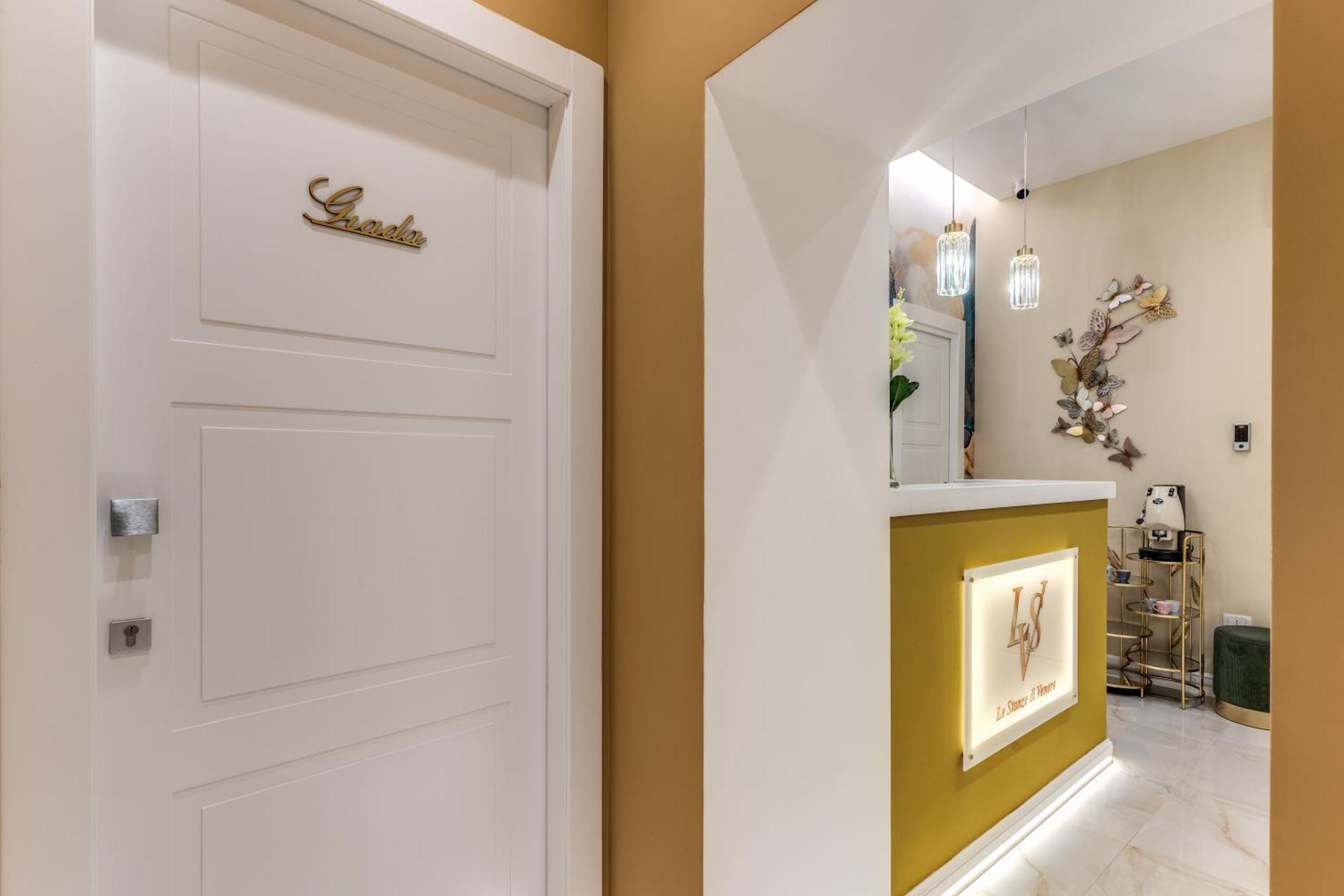 Le Stanze Di Venere Hotel Napoli Ngoại thất bức ảnh