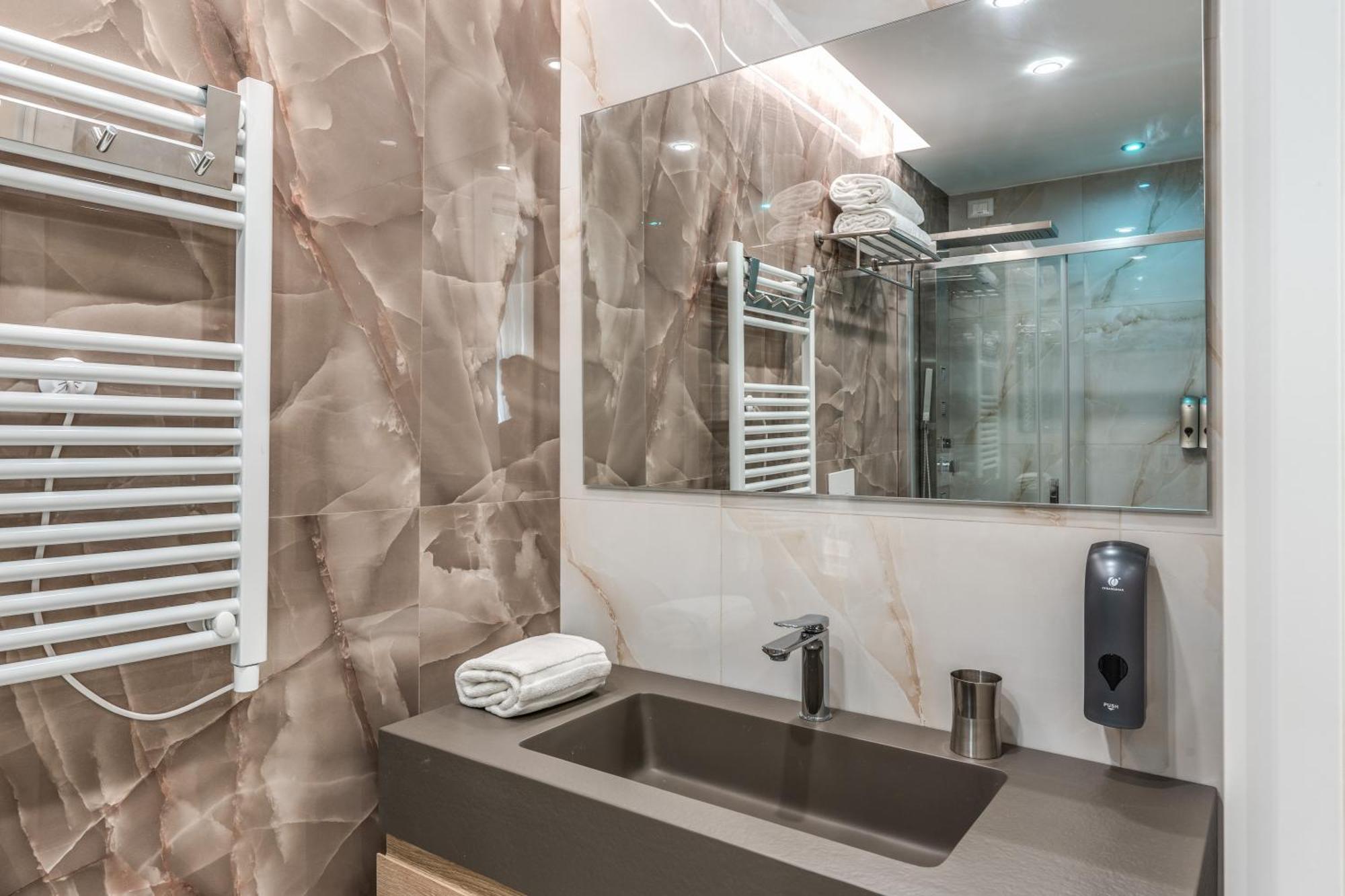 Le Stanze Di Venere Hotel Napoli Ngoại thất bức ảnh